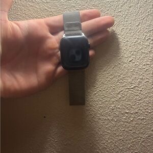 Smartwatch with Silver Mesh Band